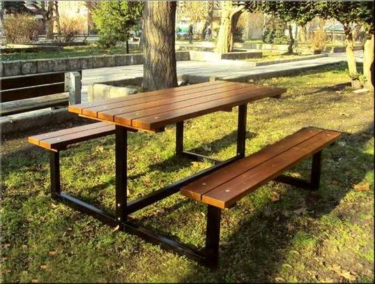 Picnic dinning table image 1