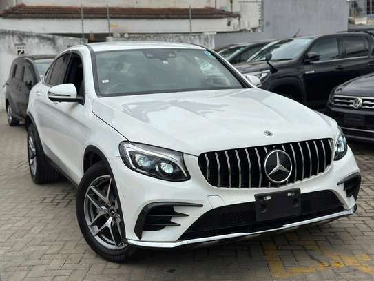 Mercedes Benz AMG GLC200 2018 image 2