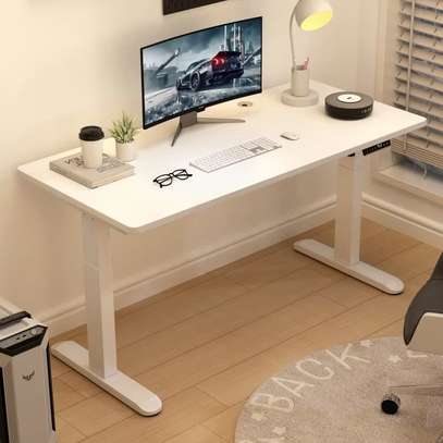 Automatic Standing Desk Frame – Adjustable Height image 3