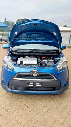 Toyota Sienta non hybrid blue color 2018 fully loaded. image 3