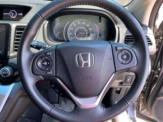 Honda CR-V newshape fully loaded image 6