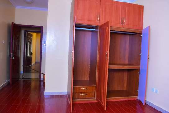 Serviced 4 Bed Apartment with Swimming Pool in Lavington image 11