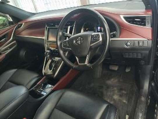 TOYOTA HARRIER NEW IMPORT 4WD. image 1