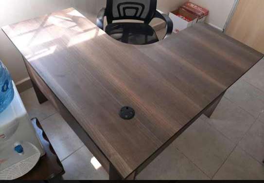 L-shape Desk (5*4) image 12