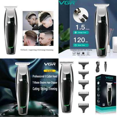 *USB RECHARGEABLE HAIR TRIMMER* image 1