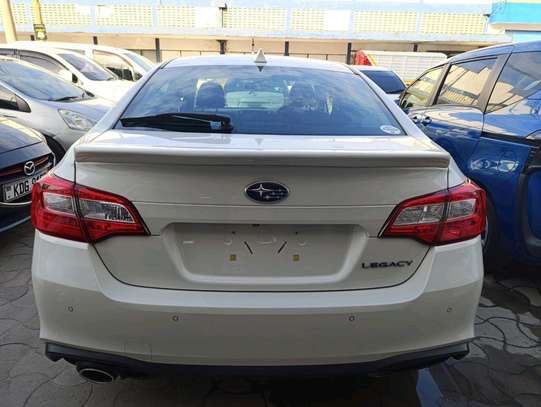 SUBARU LEGACY B4 image 2