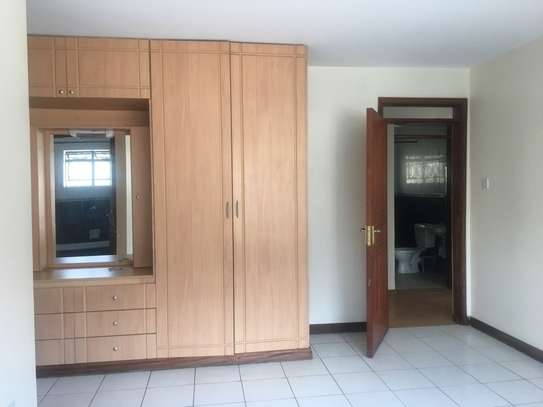 3 Bed Apartment with En Suite at Kingara Road image 8