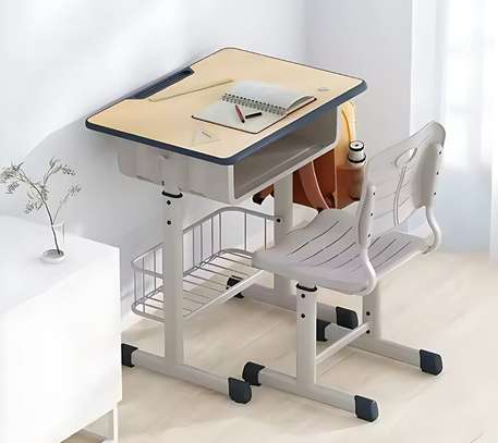 Office Desk :  Child-Friendly Adjustable Reading Desk image 9