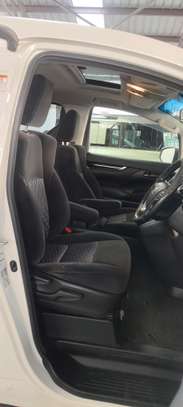 Toyota Vellfire White Sunroof 2017 image 6
