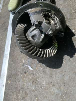 Nissan Vannete 2WD Single Bearing Differential Old Model image 4