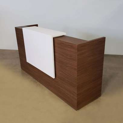1.4 M Wooden Reception Desk With Drawers image 2
