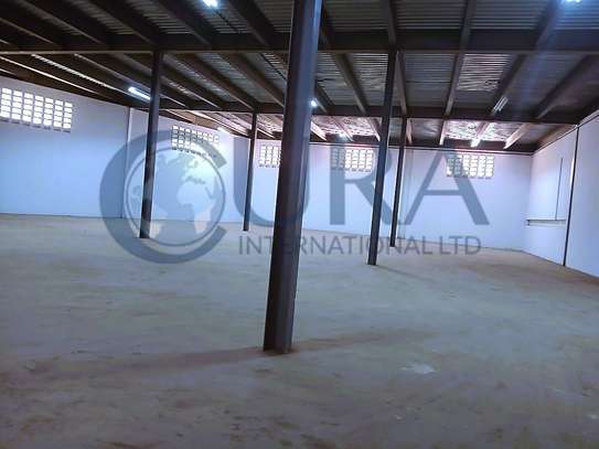 16,250 ft² Warehouse with Service Charge Included in Ruaraka image 6