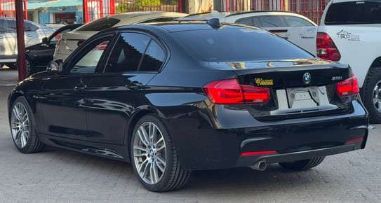 BMW 318i image 2