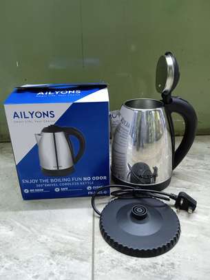 Ailyons 1.8 litres stainless kettle image 1