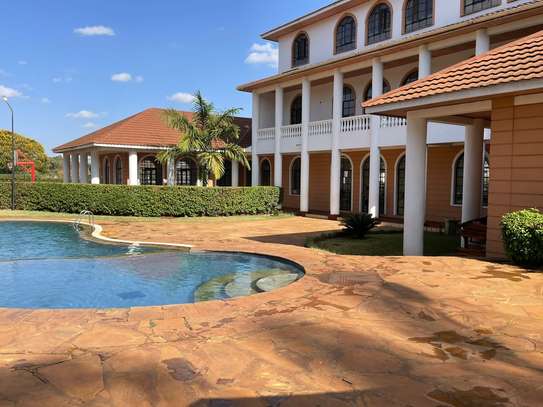 4 Bed Villa with En Suite in Kiambu Road image 5