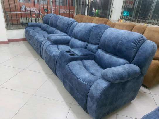 Recliner 5 seater image 3