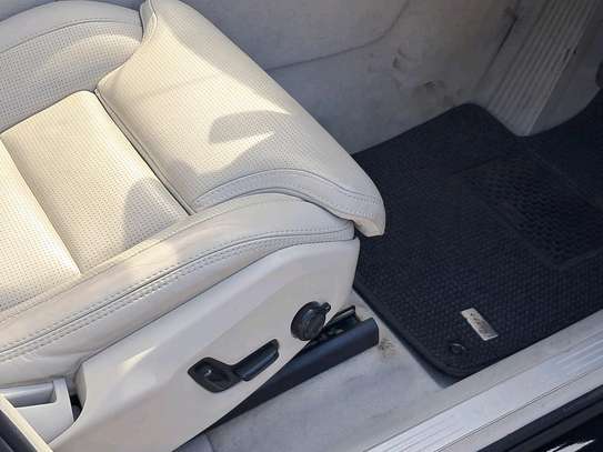 Volvo xc60 plug in image 2