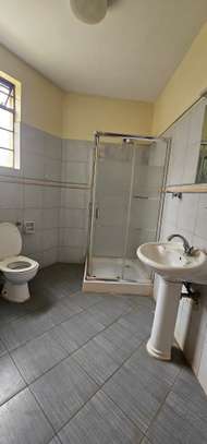 3 Bed Apartment with En Suite in Kileleshwa image 28