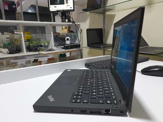 Lenovo ThinkPad X260 Intel Core i5 6th Gen 8GB RAM 500GB HDD image 3