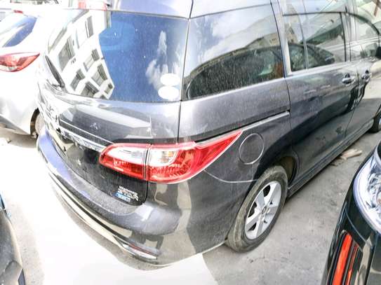 Nissan lafesta image 2