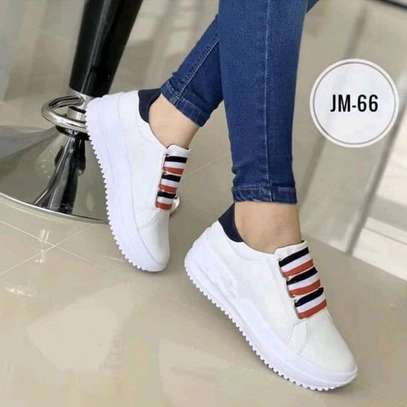 Ladies Comfy Tommy Sneakers image 3