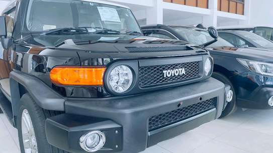 Toyota fj cruiser 2017model image 8