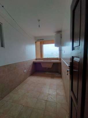 2 Bed Apartment with En Suite in Kilimani image 4