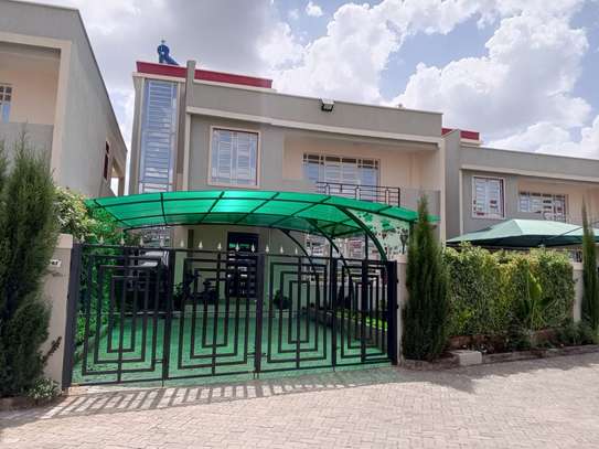 4 Bed Villa with En Suite at Muigai image 2