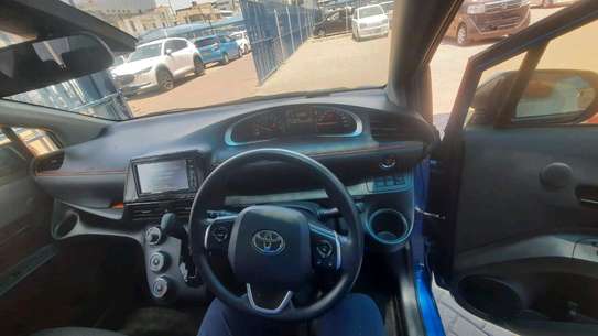 Toyota Sienta Blue Hybrid 2019 2wd image 8