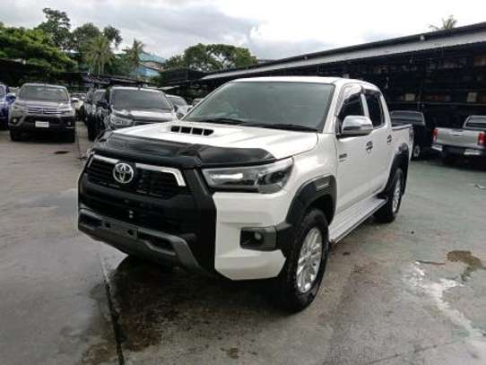 2014 Toyota Hilux double cab diesel image 12