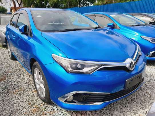 Toyota Auris blue 2016 2wd image 8