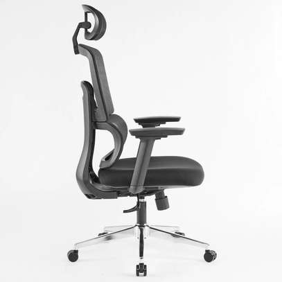 Comfortable High Back Executive Office Chair image 3