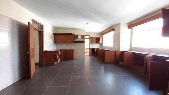 5 bedroom house for rent in Kitisuru image 15