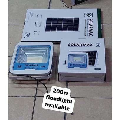 200W SOLAR FLOODLIGHT image 1