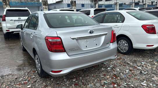 Toyota axio silver new image 3