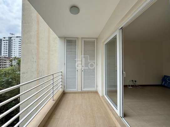 3 Bed Apartment with En Suite in Lavington image 17