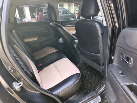 Mitsubishi RVR image 7