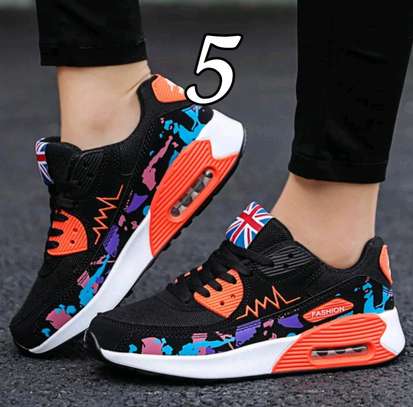 Multicolor stylish sneakers image 4
