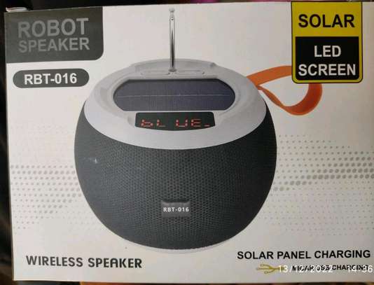 Solar bluetooth speaker on sale