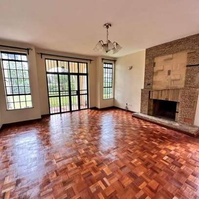4bedrooms plus dsq villa in Karen for sale image 7