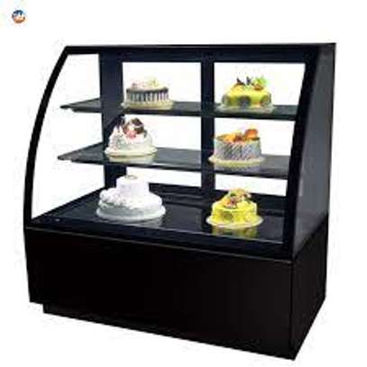Curved Bakery Cake Display Cabinet XL image 1