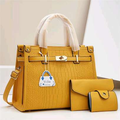 Ladies handbags in sale in Nairobi image 2