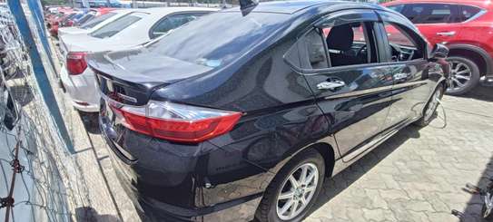 Honda Grace hybrid Black 2018 image 9