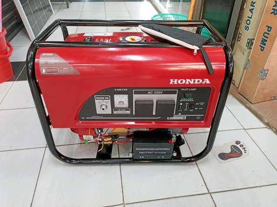 5.5 kva Honda gasoline generator image 3
