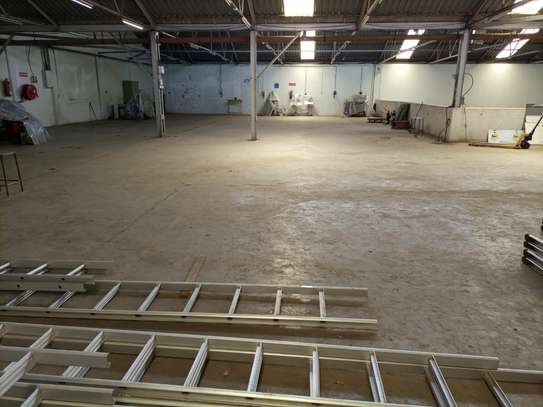 Commercial Property with Fibre Internet in Industrial Area image 10