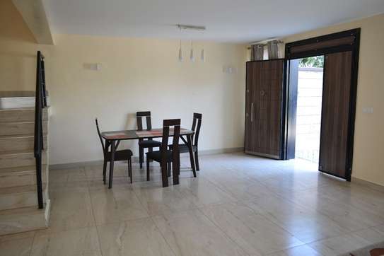 Luxurious 4-Bedroom Maisonette in Syokimau image 2