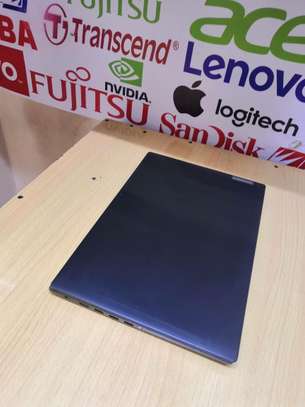 Lenovo Ideapad S145 image 3
