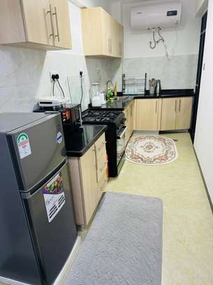 Serviced 2 Bed Apartment with En Suite in Dennis Pritt image 2