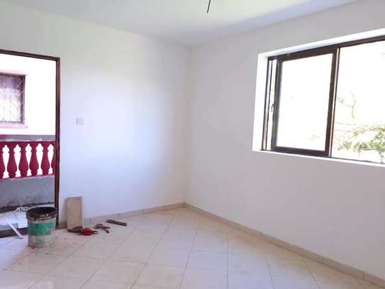 2 Bed Apartment with En Suite in Mtwapa image 18