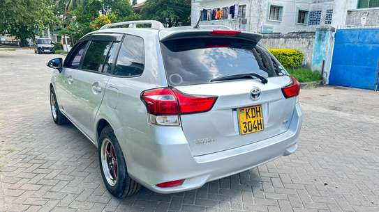 Toyota Fielder 2015 image 9